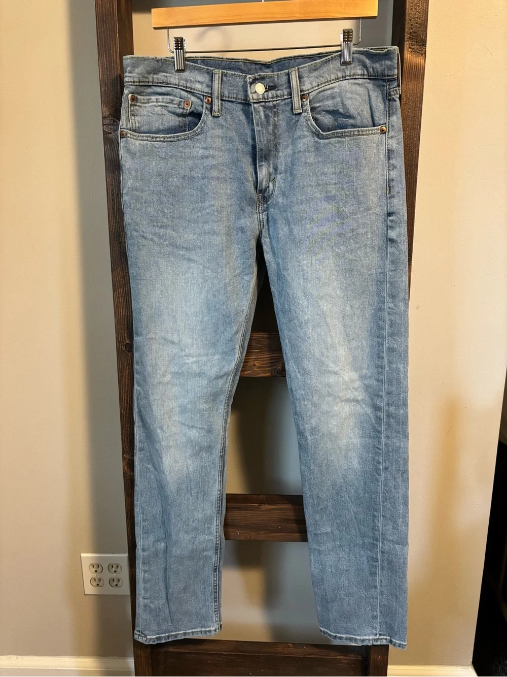 Levi's Men's 502 Regular Taper Jeans - 34x24